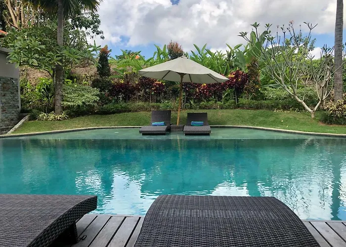 Betutu Bali Pensión 4*